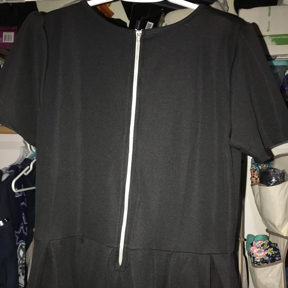 Black LuLaRoe Amelia dress 2xl - Picture 5 of 5